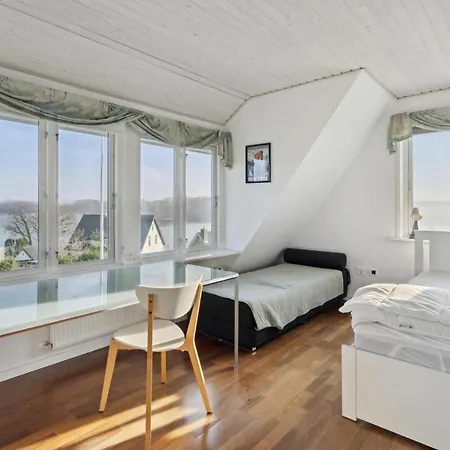 Beautiful In Krus With House Sea View Hotel 4*