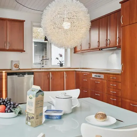 Hotel Beautiful In Krus With House Sea View 4*